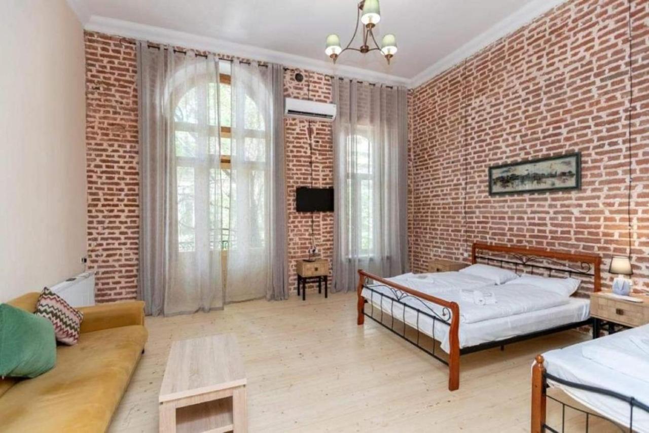 Crypto Hotel Tbilisi Zewnętrze zdjęcie
