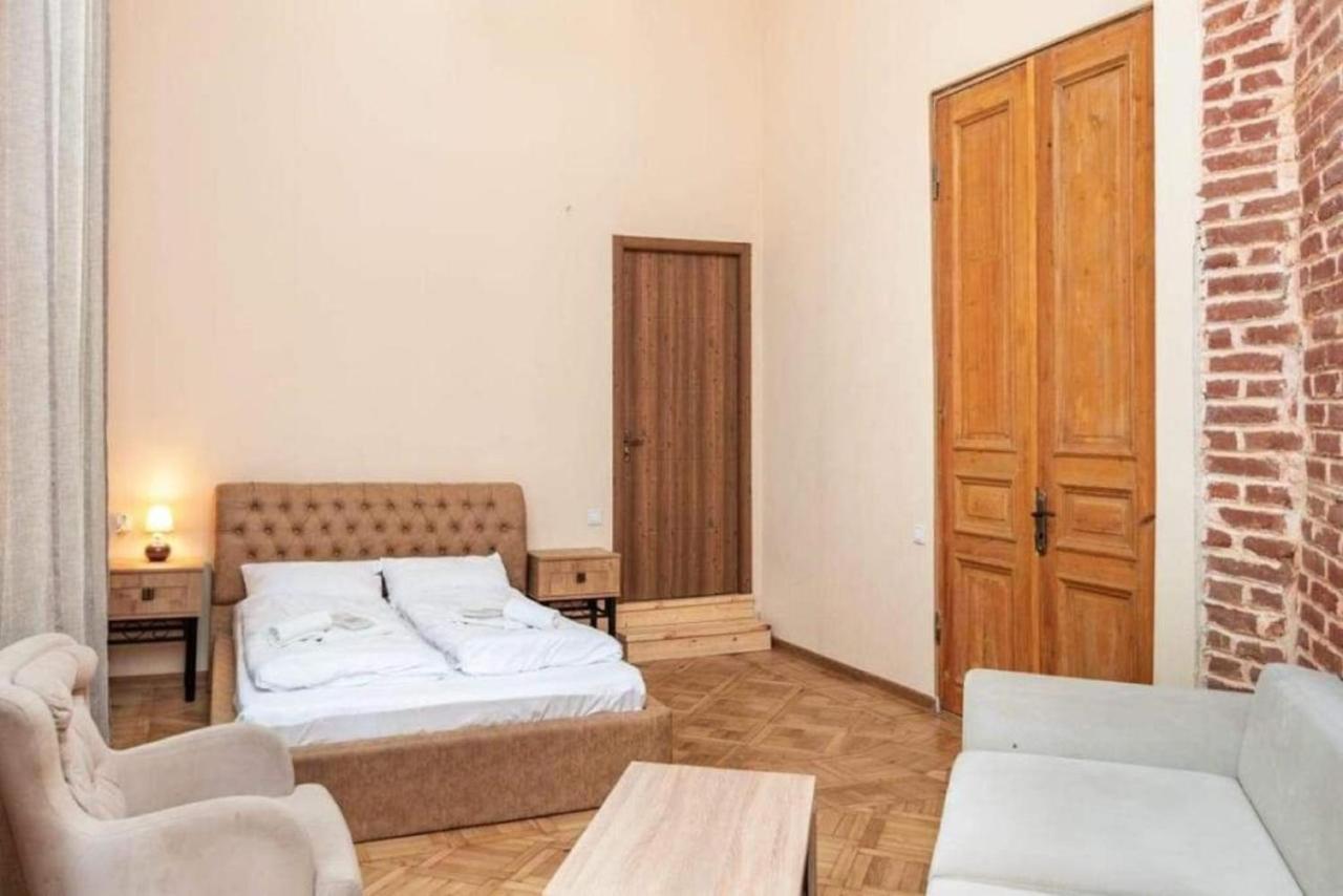 Crypto Hotel Tbilisi Zewnętrze zdjęcie