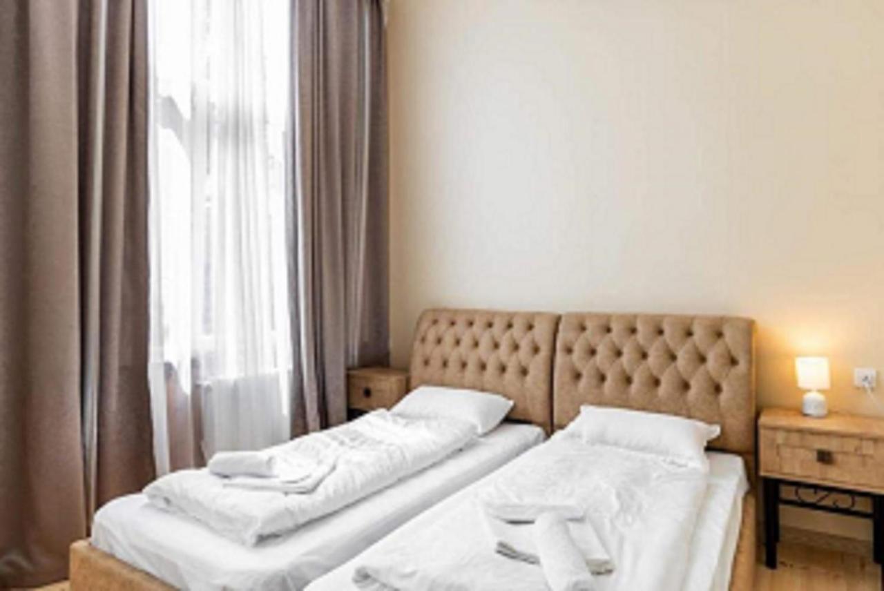 Crypto Hotel Tbilisi Zewnętrze zdjęcie