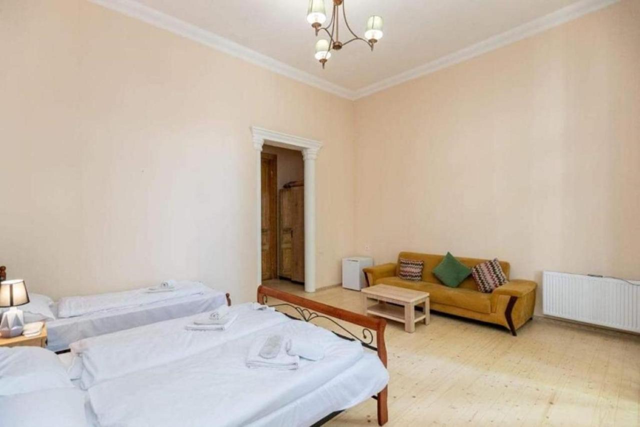 Crypto Hotel Tbilisi Zewnętrze zdjęcie